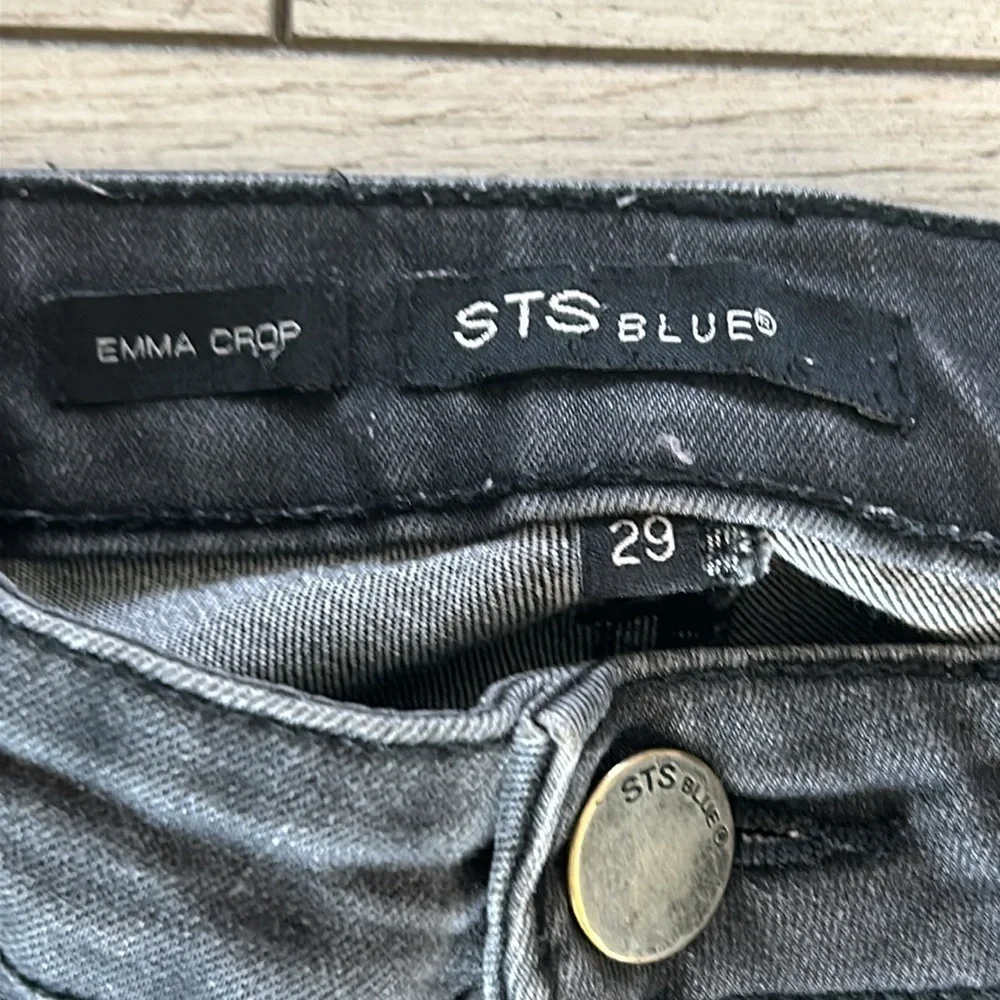 STS Blue Emma crop jeans in black size 29